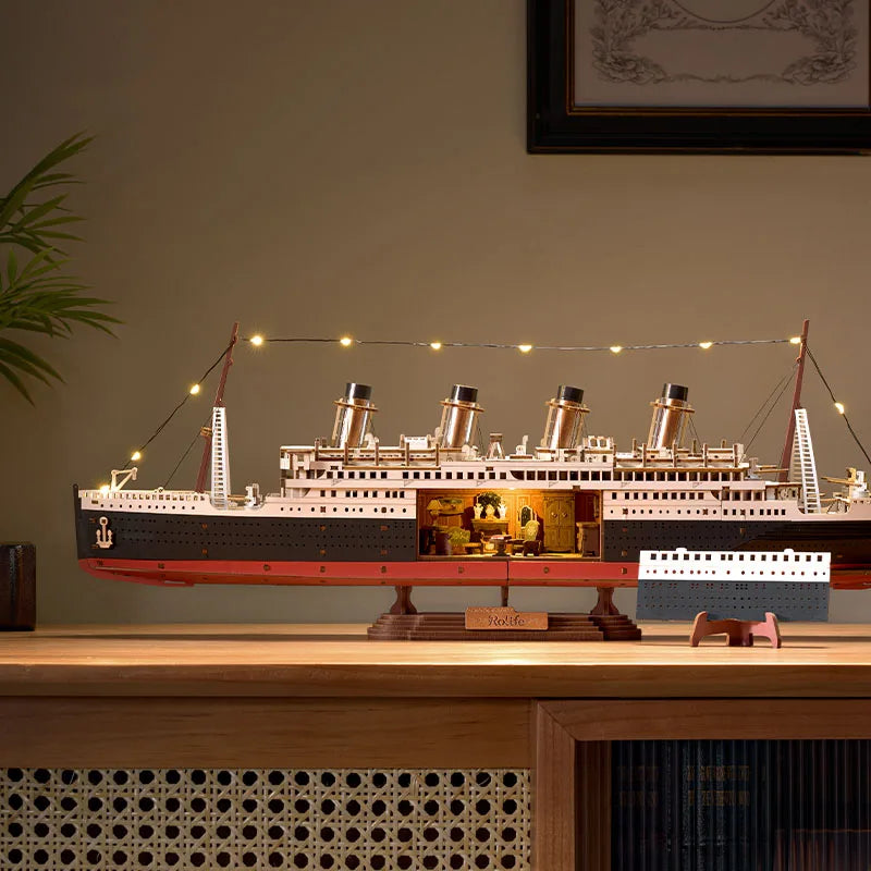 Robotime Rolife Classic Luxury Cruise Ship 3D Puzzle With LEDs