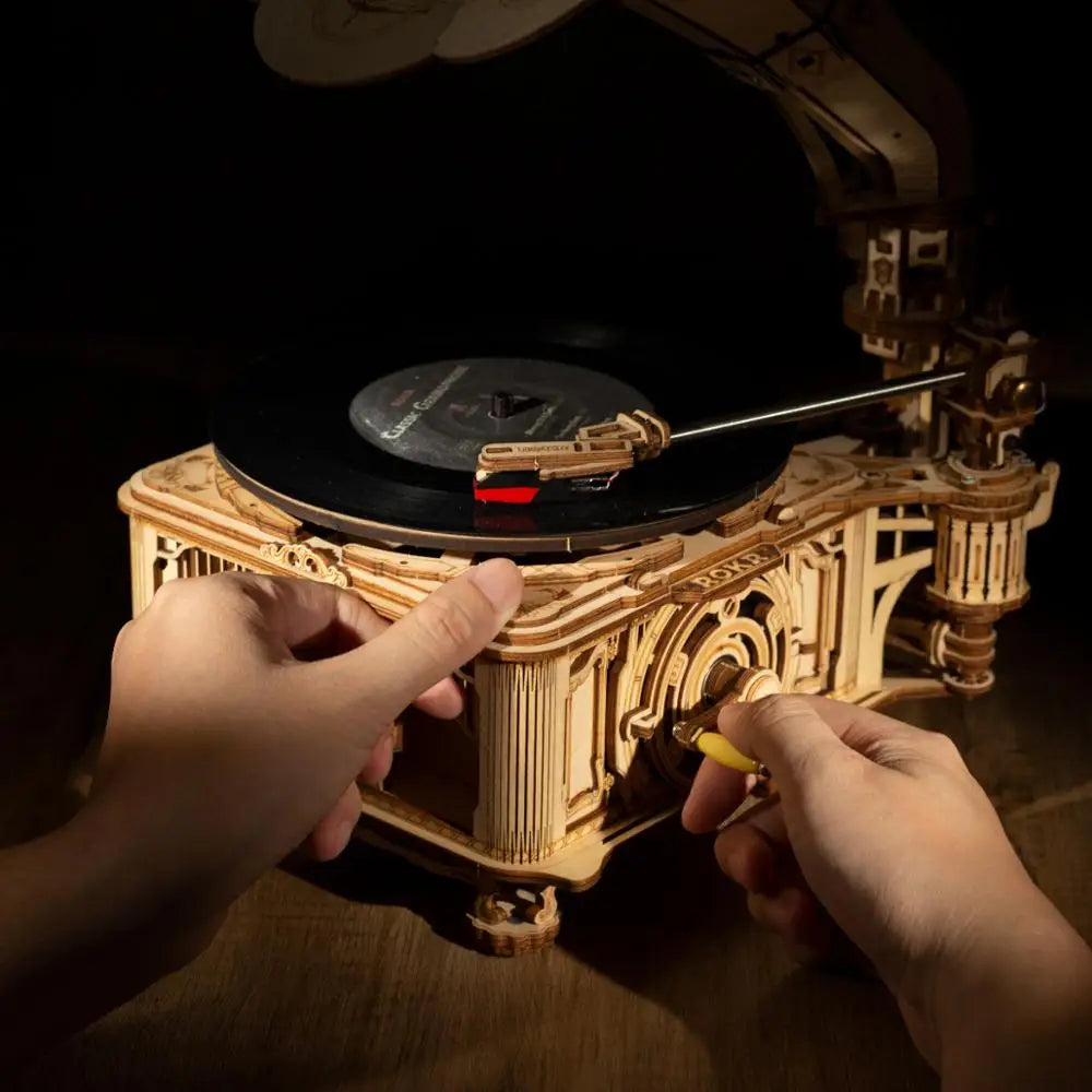 Robotime Hand Crank Gramophone Wooden Model Building Kit