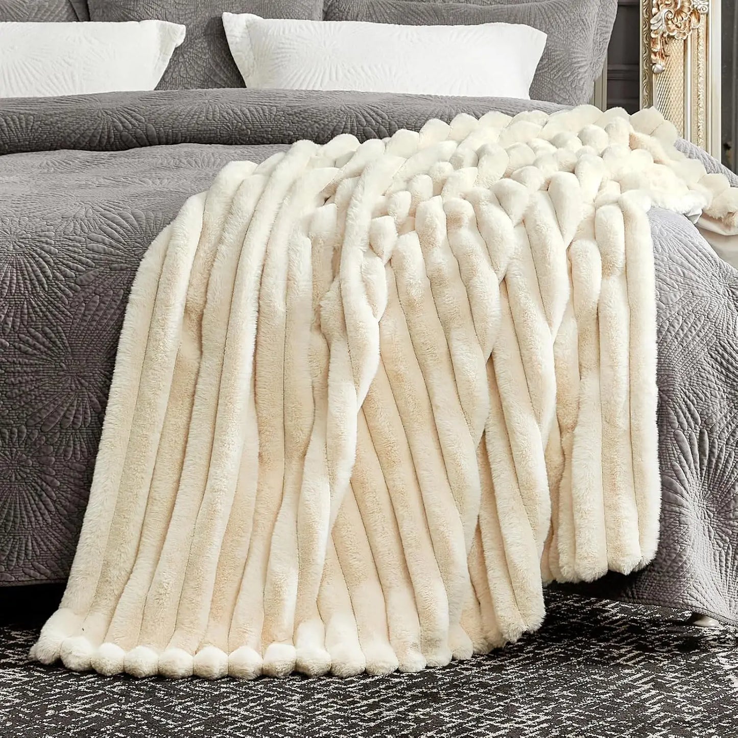 Cozy Faux Fur Sofa Blanket For Sofa And Couch Throws