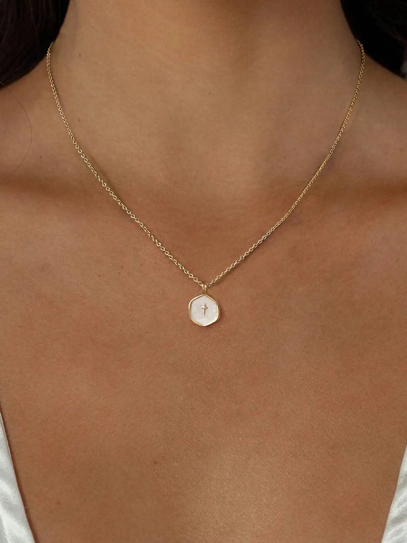 Gold Plated Cross Pendant Necklace For Women Minimalist Religious Jewelry