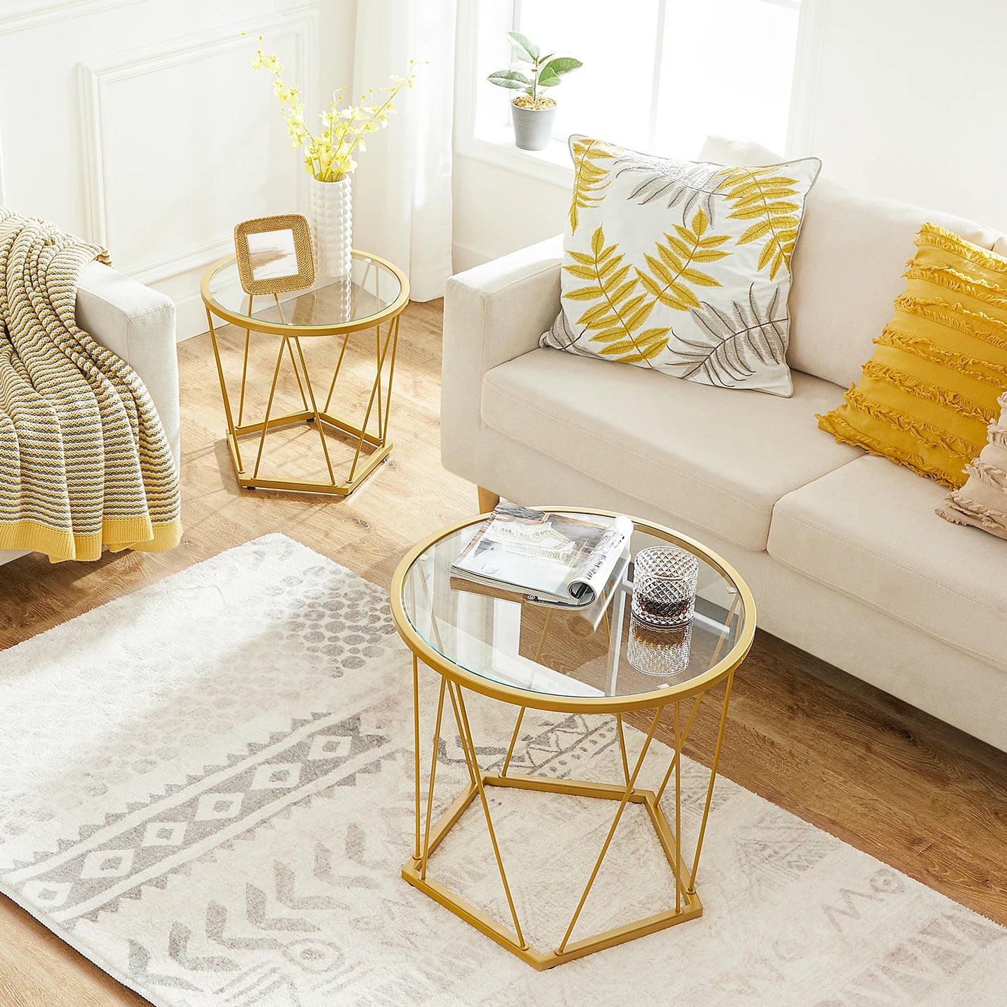 HOOBRO Round Coffee Tables Set of 2 with Glass Tops